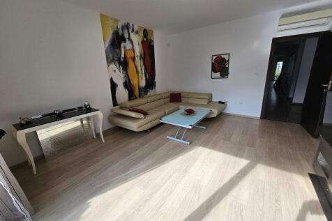 Ground floor bedroom