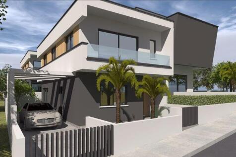 Villa Exterior -...