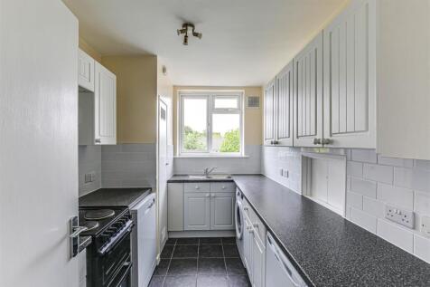 5. Kitchen.jpg