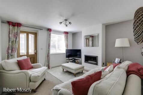 4 Sitting Room.jpg
