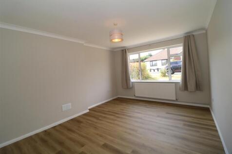 Living room.JPG
