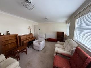 LOUNGE.jpg