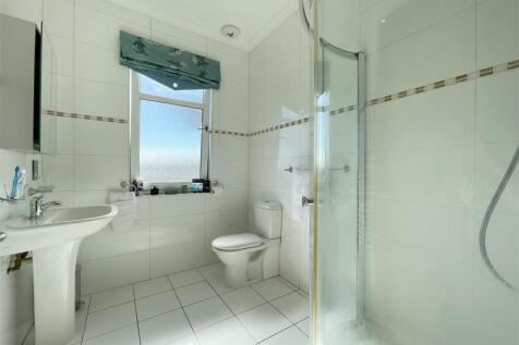 Ensuite 2