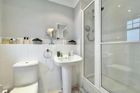 Ensuite 2