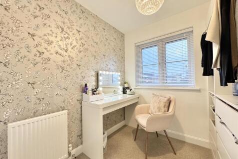 Bedroom 5/ Dressing Room