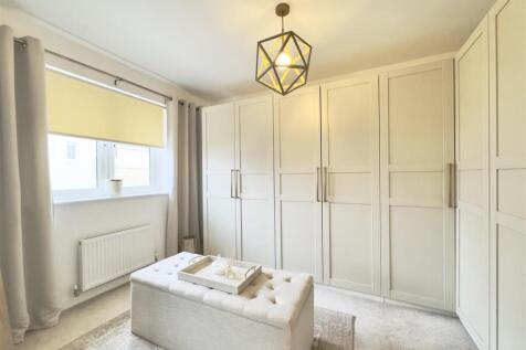 Bedroom 4/ Dressing Room