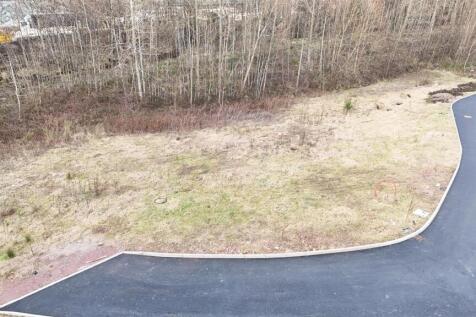Plot 3