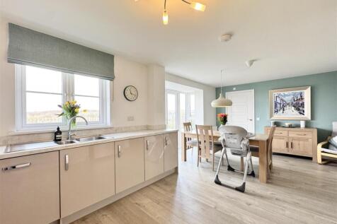 Kitchen/Dining