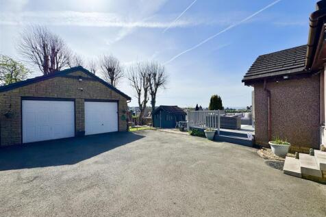 Double Garage