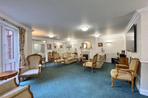 Communal Lounge