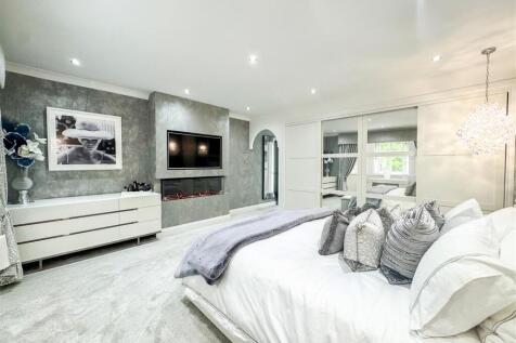 Master/En-Suite