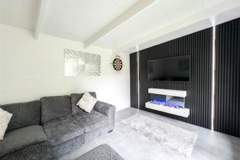 Summer Room