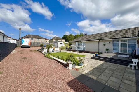 Garden/Driveway