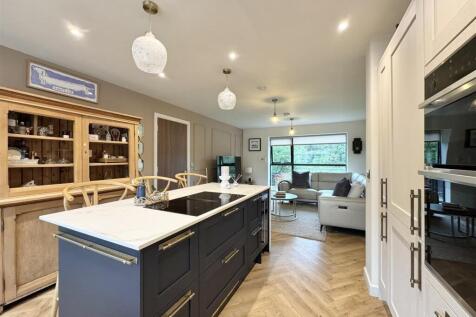 Kitchen/Lounge