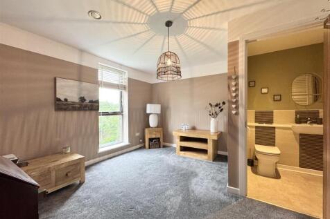 Bedroo/En-Suite