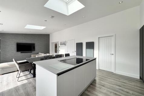 Dining Kitchen/Family Room