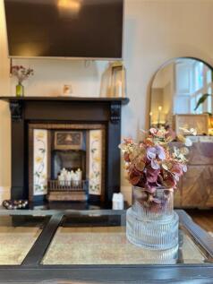 Lounge Feature