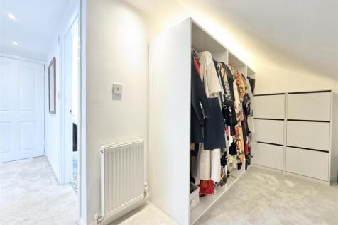 Walk In Wardrobe