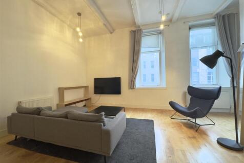 Lounge/Kitchen/Dining