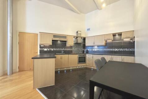 Lounge/Kitchen/Dining