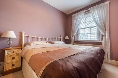 Rear Bedroom