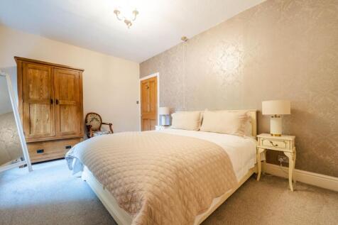 Rear Bedroom