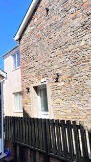 Entrance Flat 1.jpg