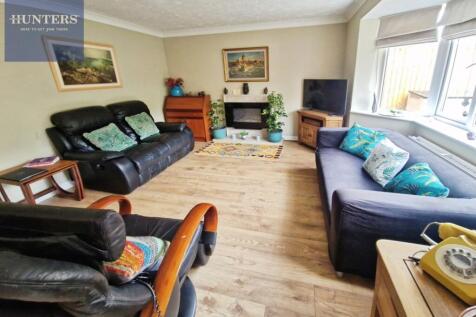 pbox-living_room-329646.jpg