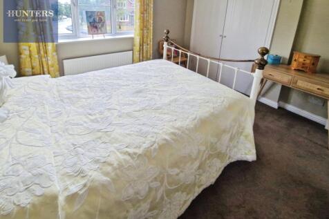 pbox-bedroom-329646.jpg