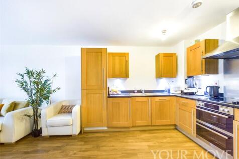 Kitchen/Living Area