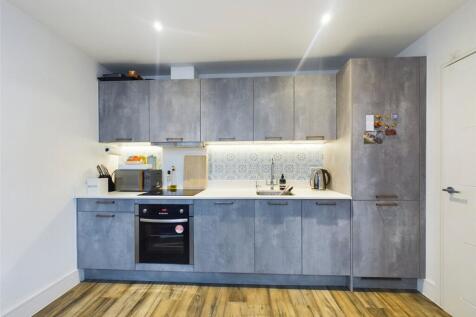 Kitchen/Living Area