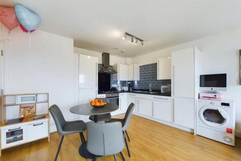 Kitchen/Living Area