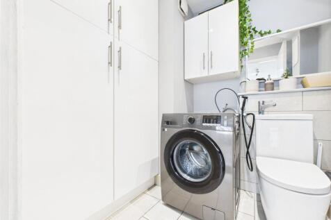 Utility Room/WC