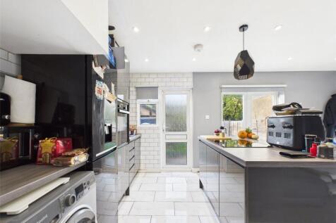 Kiitchen/Living Room