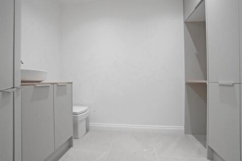Cloakroom / Utility Room