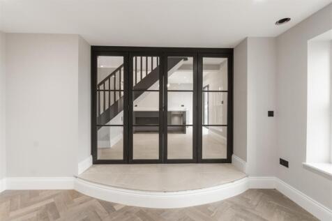 21 Round Ings Road-10.jpg