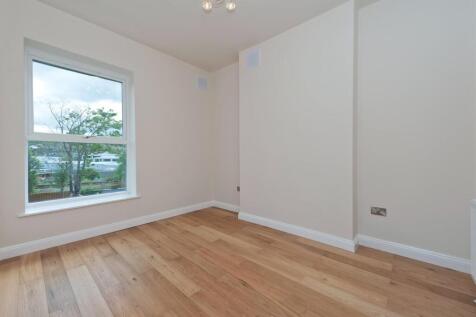 Bedroom.jpg
