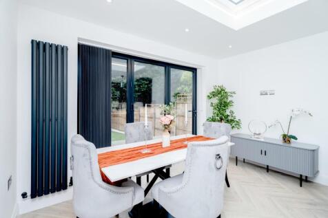 Ground Floor Dining/Lounge