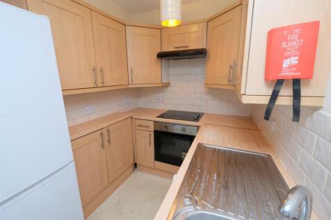 13 Dean Lane, Southville, Bristol BS3 1DB / 13 Mur