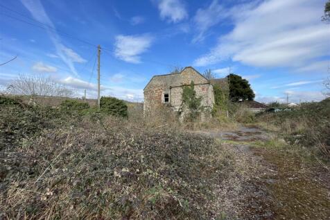 17 Station Road, Midsomer Norton, BA3 2AZ Freehold
