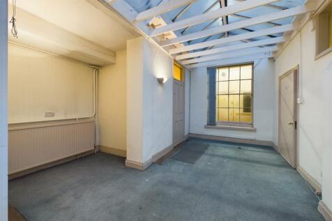 6 Unity Street, City Centre Bristol BS1 5HH | Geor