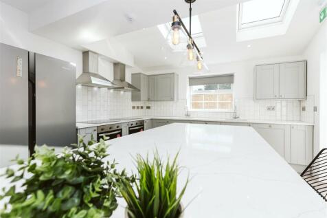 17 Crome Road, Lockleaze, Bristol, BS7 9YQ | Freeh
