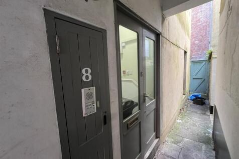 8 Waterloo Street, Clifton Village, Bristol BS8 4B
