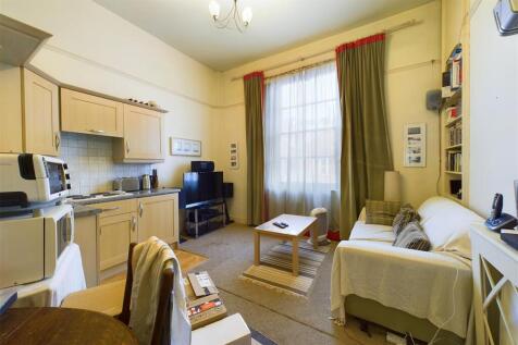 8 Waterloo Street, Clifton Village, Bristol BS8 4B