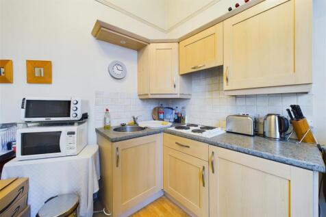 8 Waterloo Street, Clifton Village, Bristol BS8 4B