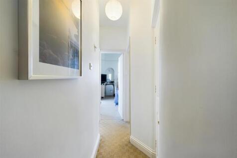 8 Waterloo Street, Clifton Village, Bristol BS8 4B