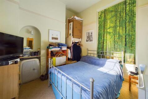 8 Waterloo Street, Clifton Village, Bristol BS8 4B