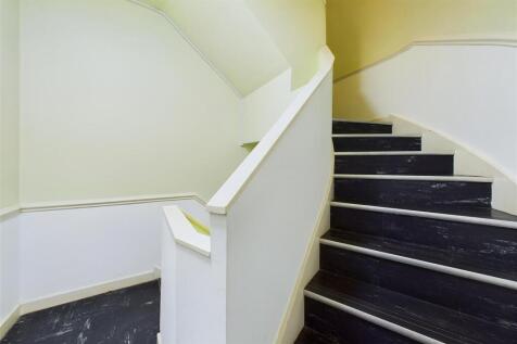 8 Waterloo Street, Clifton Village, Bristol BS8 4B