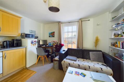 8 Waterloo Street, Clifton Village, Bristol BS8 4B