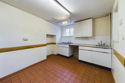14 Lower Church Street, Chepstow, NP16 5HX | Freeh